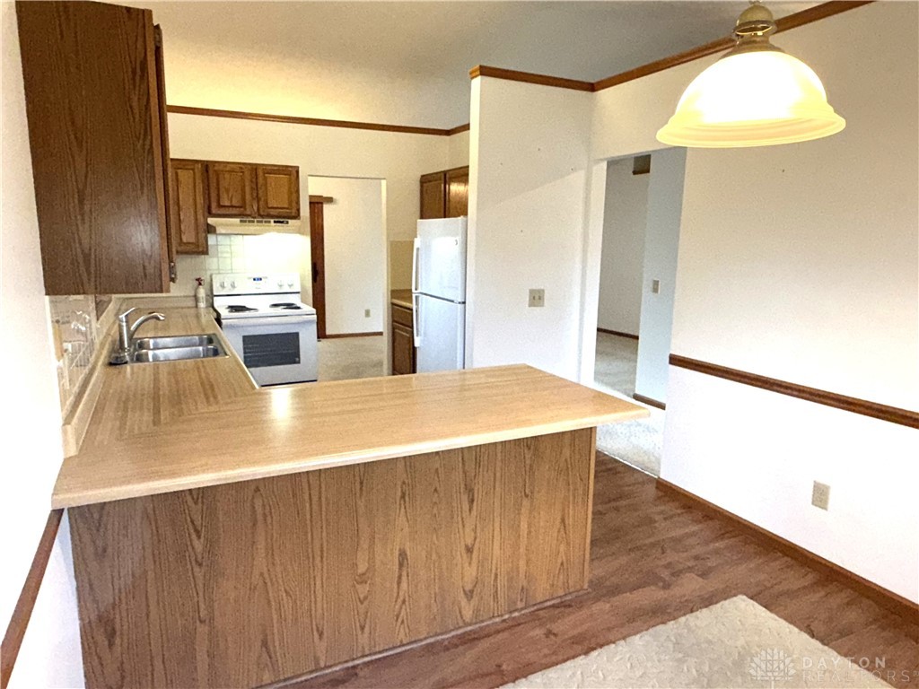 558 Dedham Place #B, Englewood, Ohio image 23