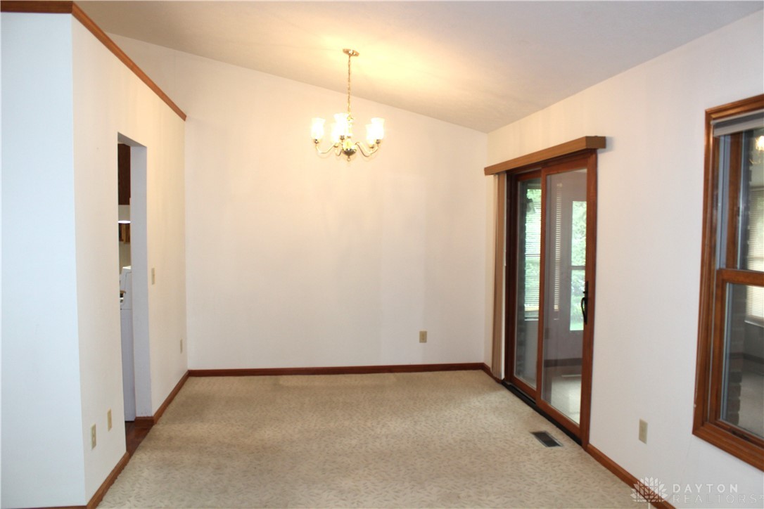 558 Dedham Place #B, Englewood, Ohio image 14