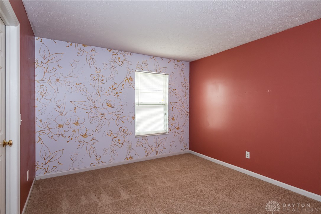 370 Bishea Court, Fairborn, Ohio image 24