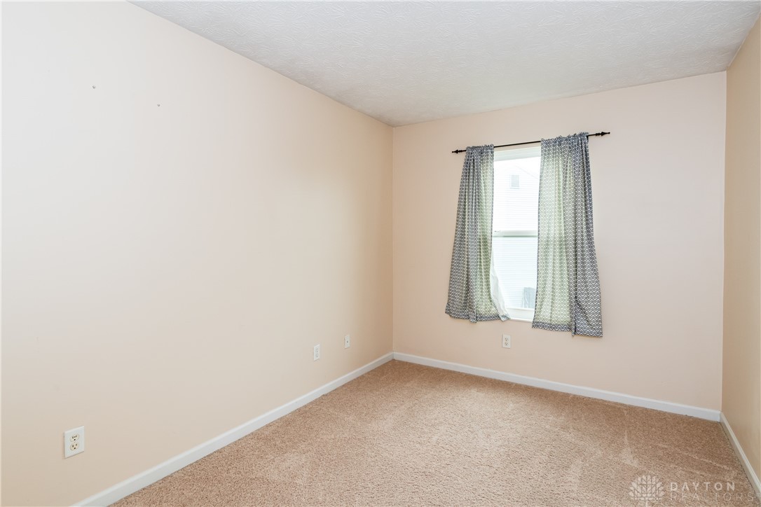 370 Bishea Court, Fairborn, Ohio image 26