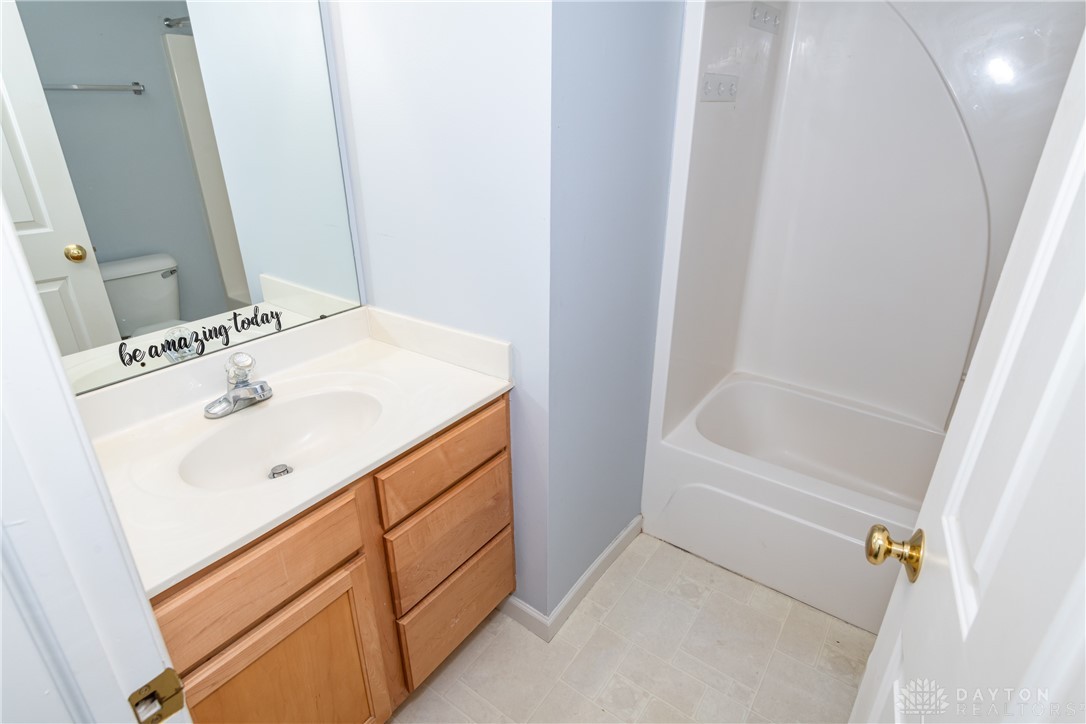 370 Bishea Court, Fairborn, Ohio image 29
