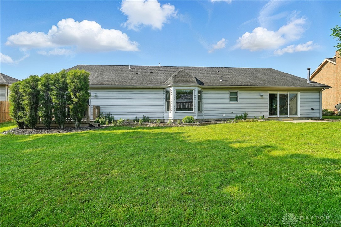 865 Copperfield Lane, Tipp City, Ohio image 41
