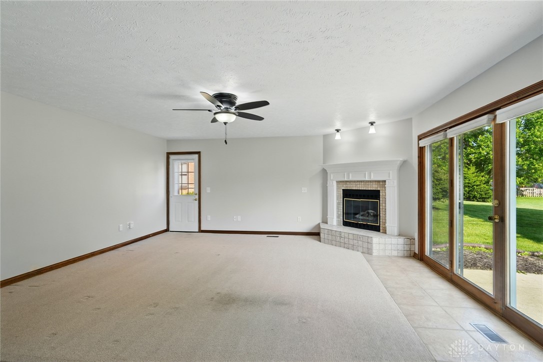 865 Copperfield Lane, Tipp City, Ohio image 20