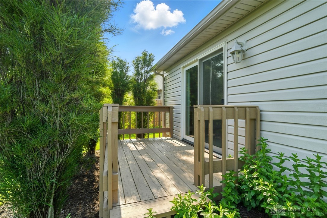 865 Copperfield Lane, Tipp City, Ohio image 47