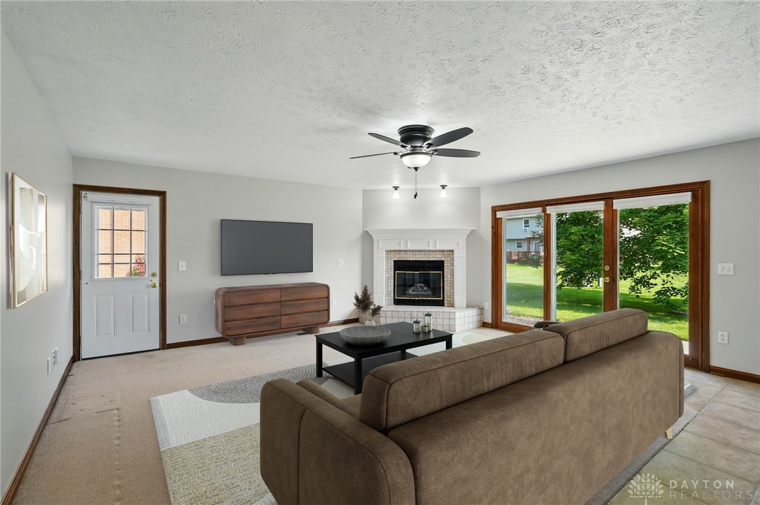 865 Copperfield Lane, Tipp City, Ohio image 19