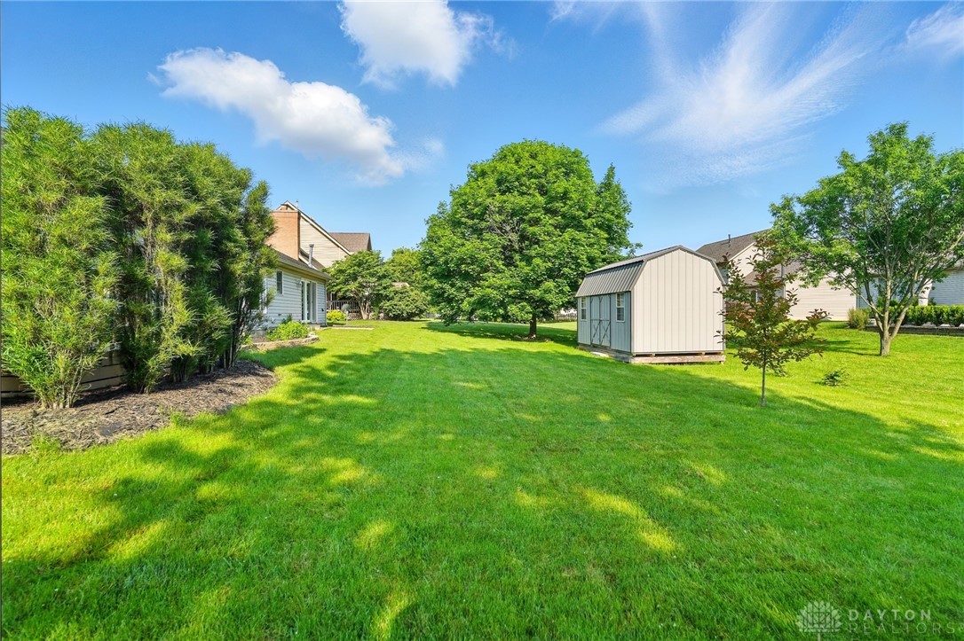 865 Copperfield Lane, Tipp City, Ohio image 43
