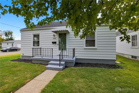 Tiny photo for 2900 Lansing Drive, Dayton, OH 45420 (MLS # 945428)
