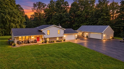 Photo for 6859 E Snyder Road