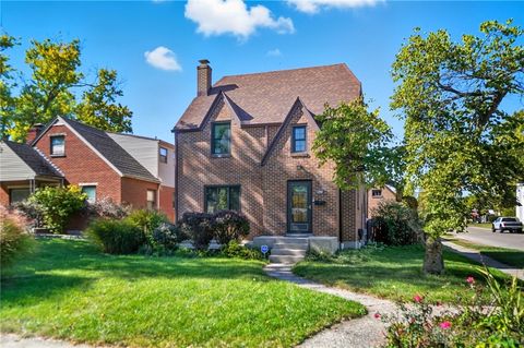 Photo of 2701 Aerial Avenue, Dayton, OH 45419 (MLS # 945576)