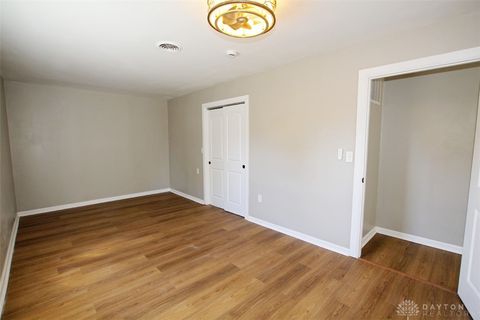 Tiny photo for 880 Wilshire Drive, Franklin, OH 45005 (MLS # 946275)