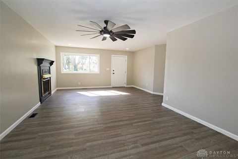 Tiny photo for 880 Wilshire Drive, Franklin, OH 45005 (MLS # 946275)