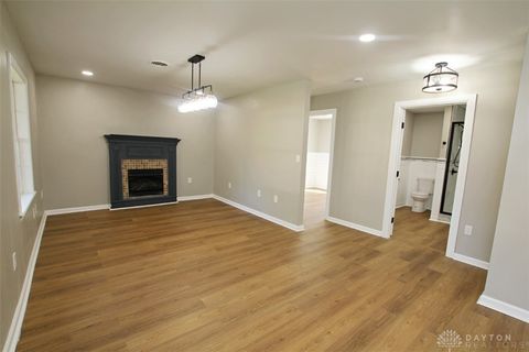 Tiny photo for 880 Wilshire Drive, Franklin, OH 45005 (MLS # 946275)