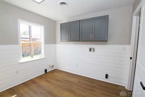 Tiny photo for 880 Wilshire Drive, Franklin, OH 45005 (MLS # 946275)