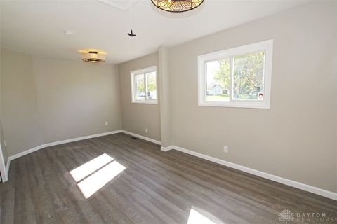 Tiny photo for 880 Wilshire Drive, Franklin, OH 45005 (MLS # 946275)