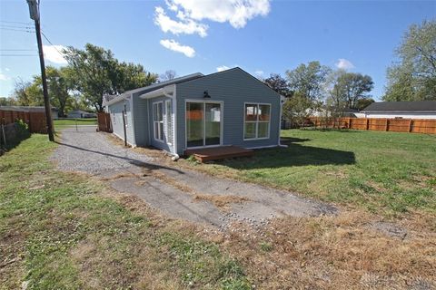 Tiny photo for 880 Wilshire Drive, Franklin, OH 45005 (MLS # 946275)