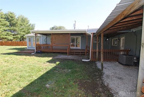 Tiny photo for 880 Wilshire Drive, Franklin, OH 45005 (MLS # 946275)