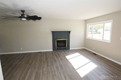 Tiny photo for 880 Wilshire Drive, Franklin, OH 45005 (MLS # 946275)