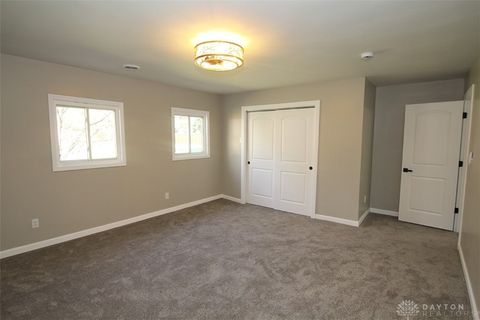 Tiny photo for 880 Wilshire Drive, Franklin, OH 45005 (MLS # 946275)