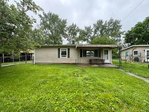 Homes For Sale - 302 Rawson Drive<br/> Clark County, New Carlisle, OH 45344