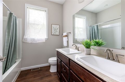 Tiny photo for 3779 Sturbridge Way, Cincinnati, OH 45245 (MLS # 945360)