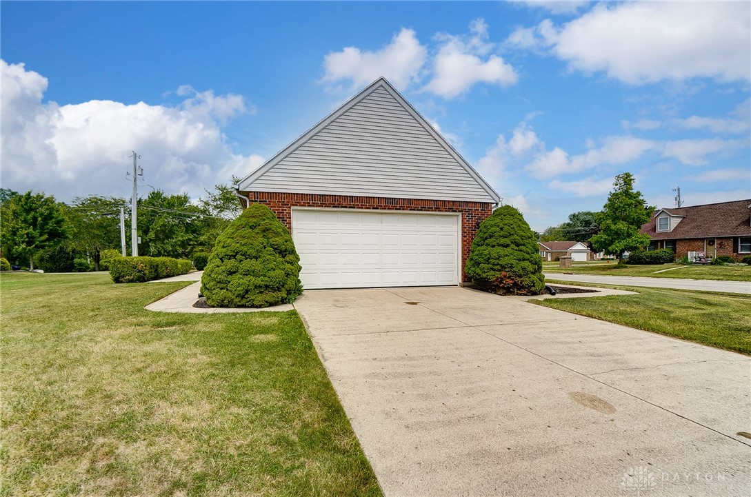 1291 University Drive, Sidney, Ohio image 46