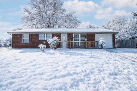Photo of 760 David Boulevard, Franklin, OH 45005 (MLS # 951619)