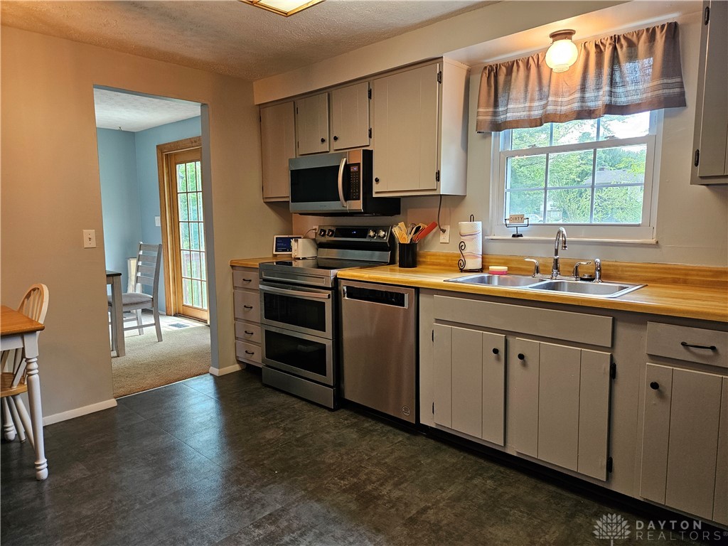 2547 Ryan Court, Beavercreek, Ohio image 19