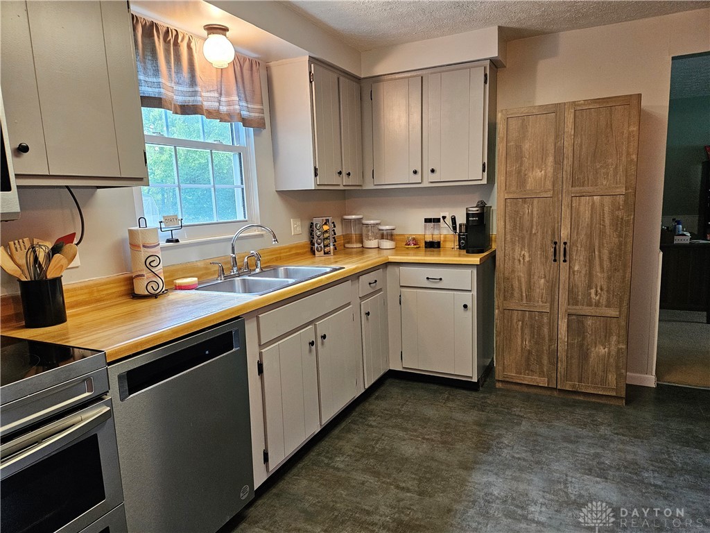2547 Ryan Court, Beavercreek, Ohio image 18