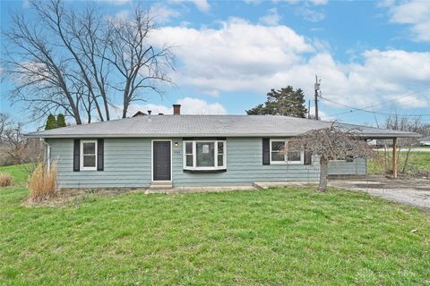 Photo of 3760 Pennyroyal Road, Franklin, OH 45005 (MLS # 955130)