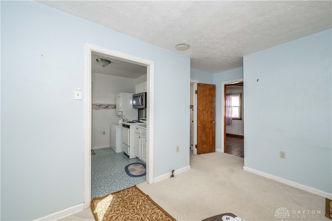 4909 Miami Shores Drive, Moraine, Ohio image 16