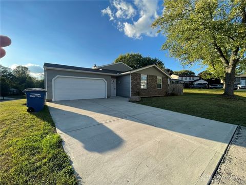 Photo of 4403 Woodpoint Court, Dayton, OH 45424 (MLS # 945606)