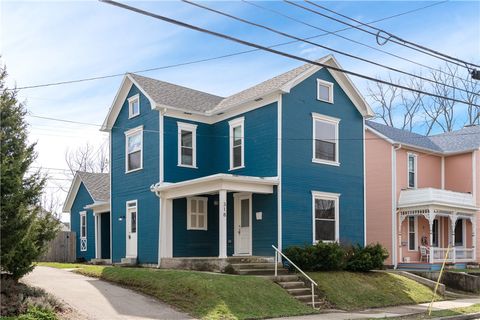 Photo of 318 Oak Street, Dayton, OH 45410 (MLS # 949592)