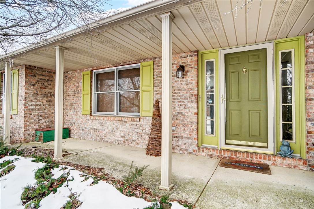 1837 Harris Lane, Xenia, Ohio image 9