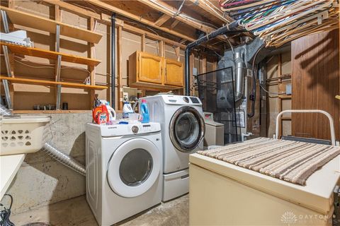Tiny photo for 525 Royal Springs Drive, Springboro, OH 45066 (MLS # 946473)