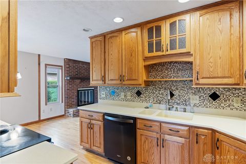 Tiny photo for 525 Royal Springs Drive, Springboro, OH 45066 (MLS # 946473)