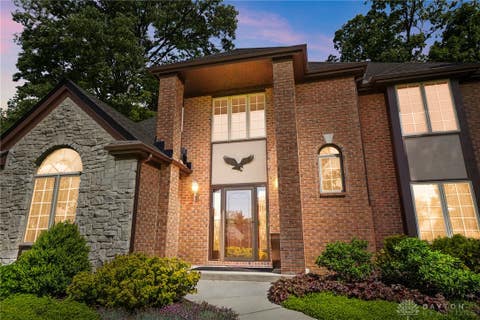 Photo of 2350 Lostwood Court, Beavercreek Twp, OH 45385 (MLS # 955815)
