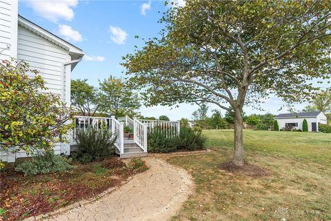 Tiny photo for 1400 Funderburg Road, New Carlisle, OH 45344 (MLS # 945280)
