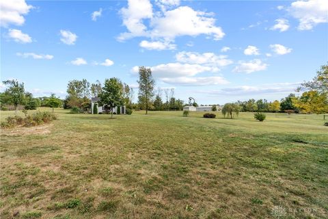 Tiny photo for 1400 Funderburg Road, New Carlisle, OH 45344 (MLS # 945280)