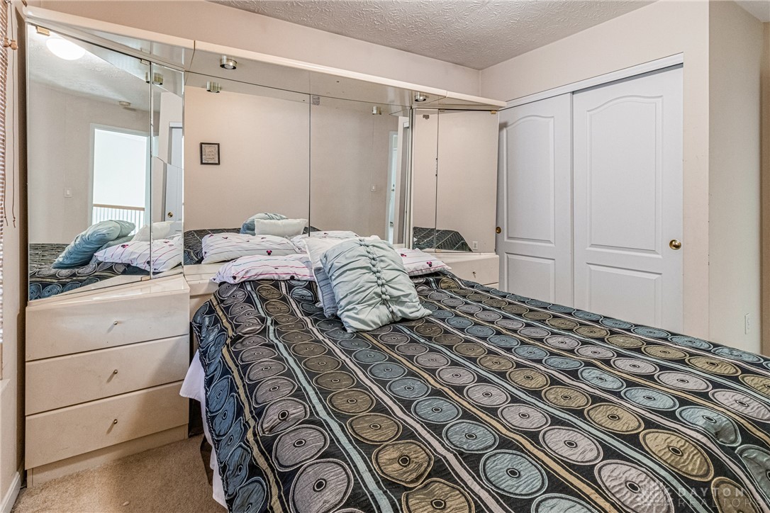 Miamisburg, Ohio 45342, United States, 4 Bedrooms Bedrooms, ,3 BathroomsBathrooms,Residential,Active,218447