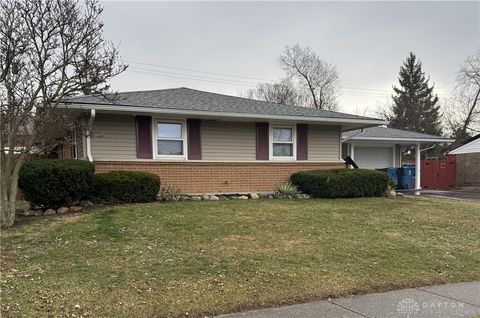 Photo of 6508 Hemingway Road, Huber Heights, OH 45424 (MLS # 949693)