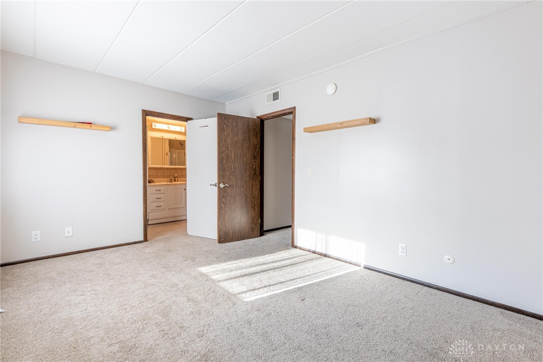 1739 Running Brook Trail #F, West Carrollton, Ohio image 18