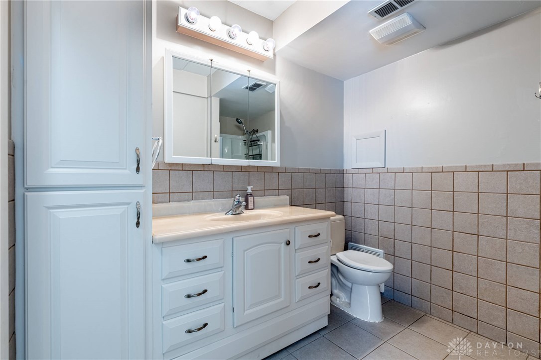 1739 Running Brook Trail #F, West Carrollton, Ohio image 19