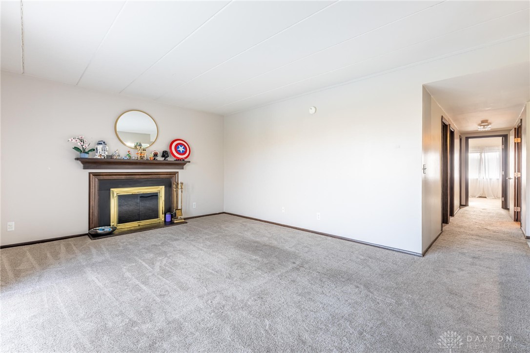 1739 Running Brook Trail #F, West Carrollton, Ohio image 3