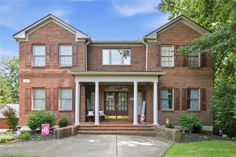 Photo of 185 Woods Edge Court, Union Twp, OH 45177 (MLS # 964481)
