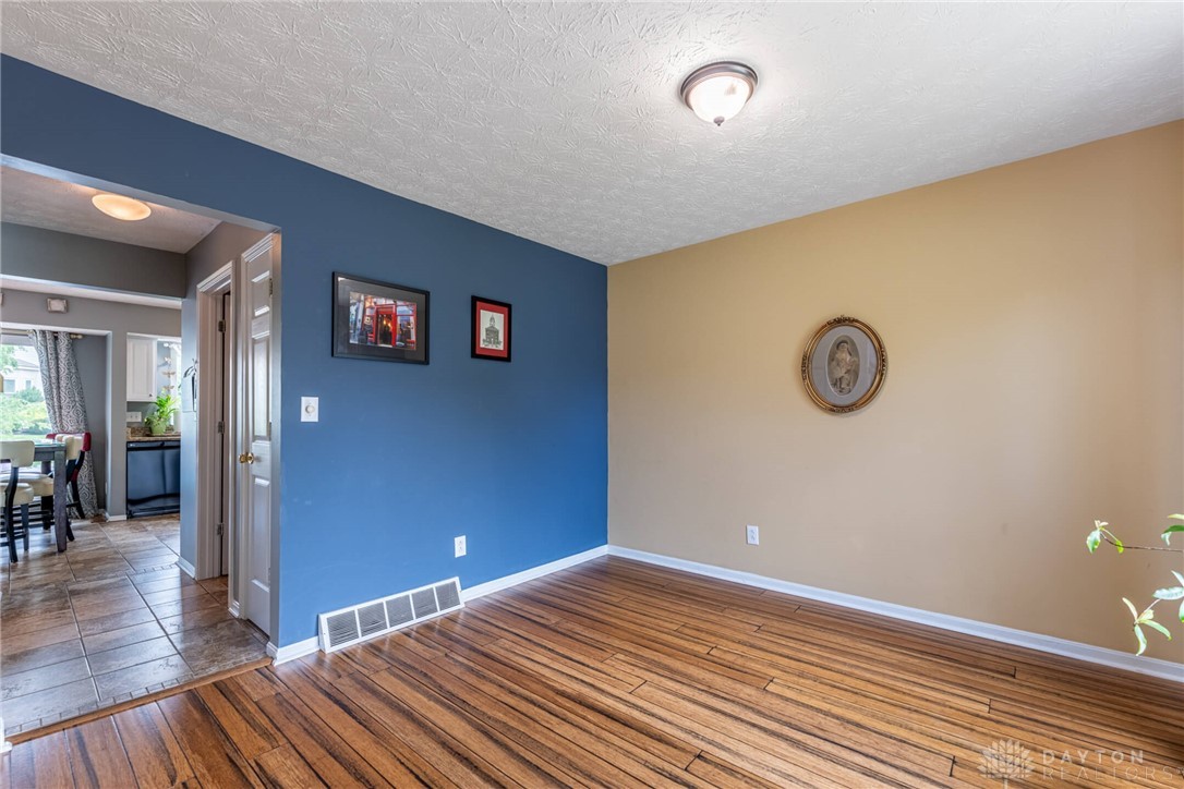 45 Wheatmore Court, Springboro, Ohio image 5