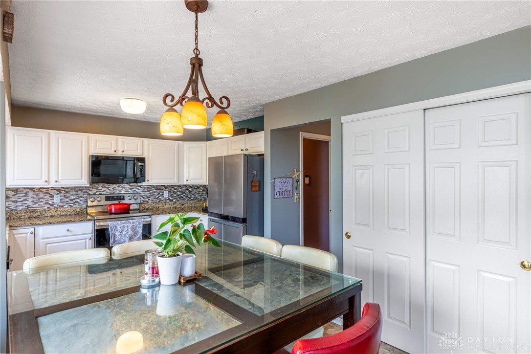 45 Wheatmore Court, Springboro, Ohio image 16