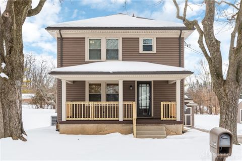 Photo of 1584 N Central Drive, Dayton, OH 45432 (MLS # 951690)