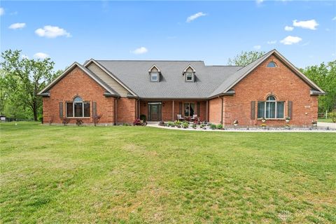 Photo of 1537 Meadowlands Drive, Fairborn, OH 45324 (MLS # 957971)