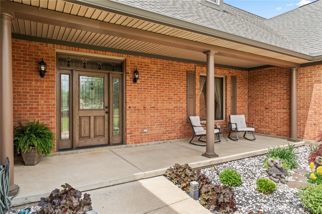 1537 Meadowlands Drive