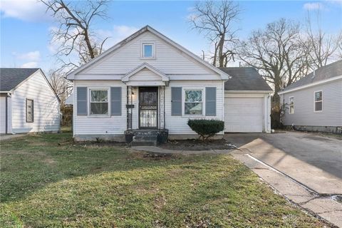 Photo of 2942 Melbourne Avenue, Dayton, OH 45417 (MLS # 949901)